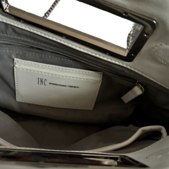 White Quilted clutch by I.N.C. International Concepts NWOT - Picture 3 of 4